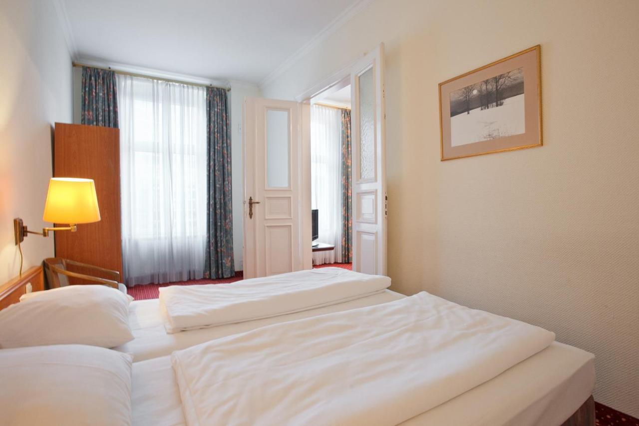Acom-hotel Kurfuerstendamm 3* Berlín